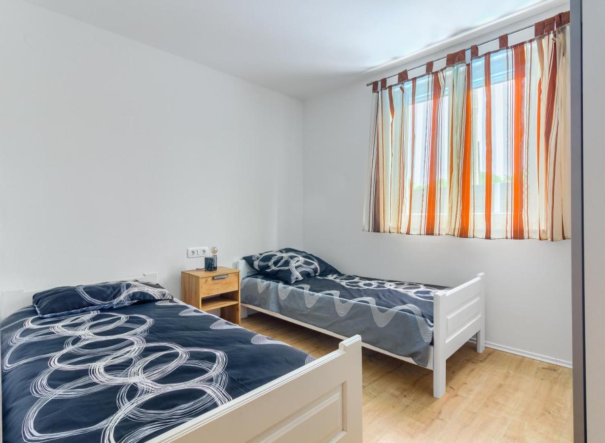 Apartmani Rialto Kakma Exterior foto