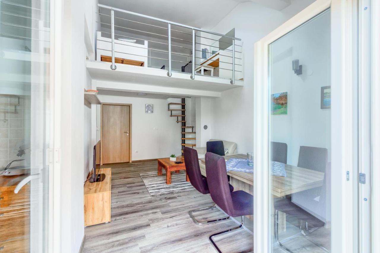 Apartmani Rialto Kakma Exterior foto